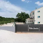 Emilia Apartmán *